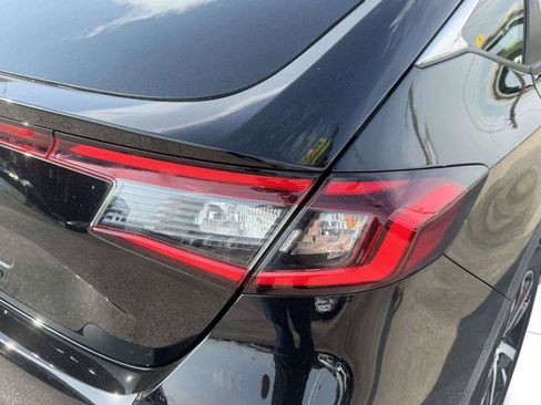 Used 2023 Honda Civic LX image 15