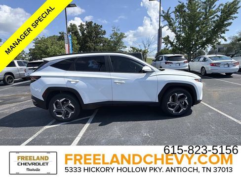 Used 2022 Hyundai Tucson SEL AWD/4WD image 2