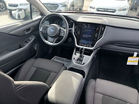 Used 2025 Subaru Outback Premium image 21