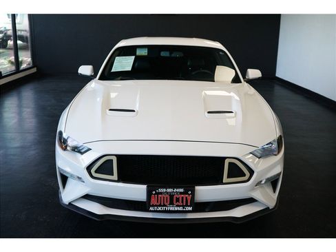 Used 2018 Ford Mustang GT Premium image 2