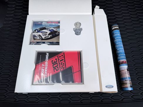 Used 2013 Ford Mustang Boss 302 w/ Boss 302 Accessory Pkg RWD image 38