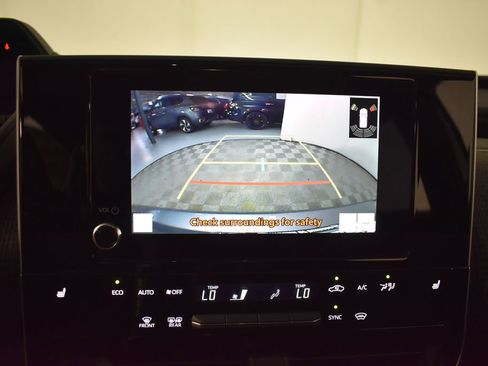 Used 2024 Subaru Solterra AWD/4WD image 22
