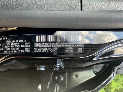 Used 2020 Jeep Renegade Latitude AWD/4WD image 20