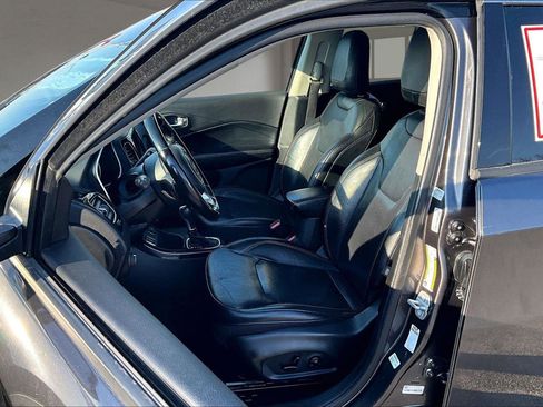 Used 2020 Jeep Compass Limited image 25