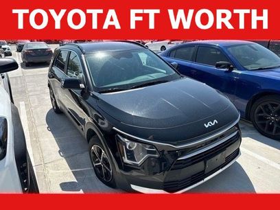 Used 2025 Kia Niro LX