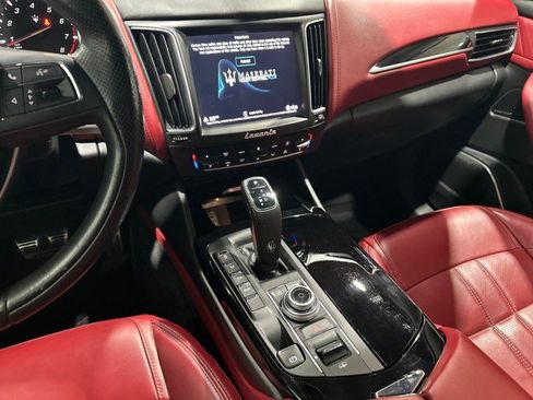 Used 2019 Maserati Levante GranSport AWD/4WD image 60