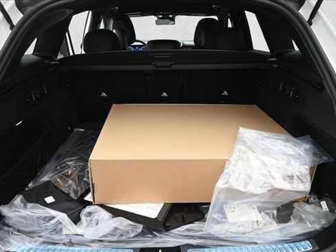 New 2026 Mercedes-Benz GLC 300 4MATIC image 24