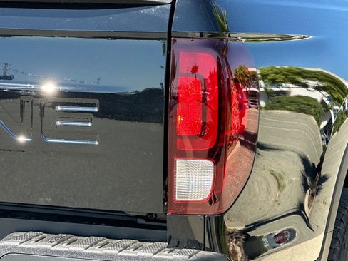 New 2026 Honda Ridgeline Black Edition image 32