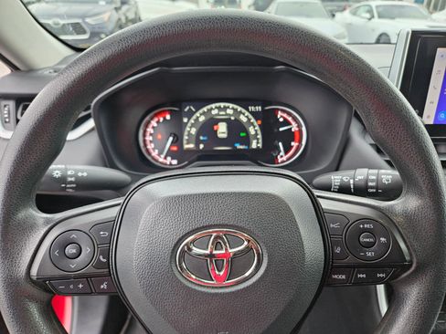 Used 2023 Toyota RAV4 XLE image 23