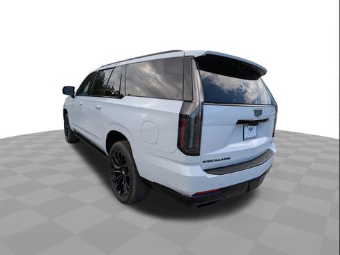 New 2026 Cadillac Escalade ESV Sport w/ LPO, ONYX Package AWD/4WD image 6