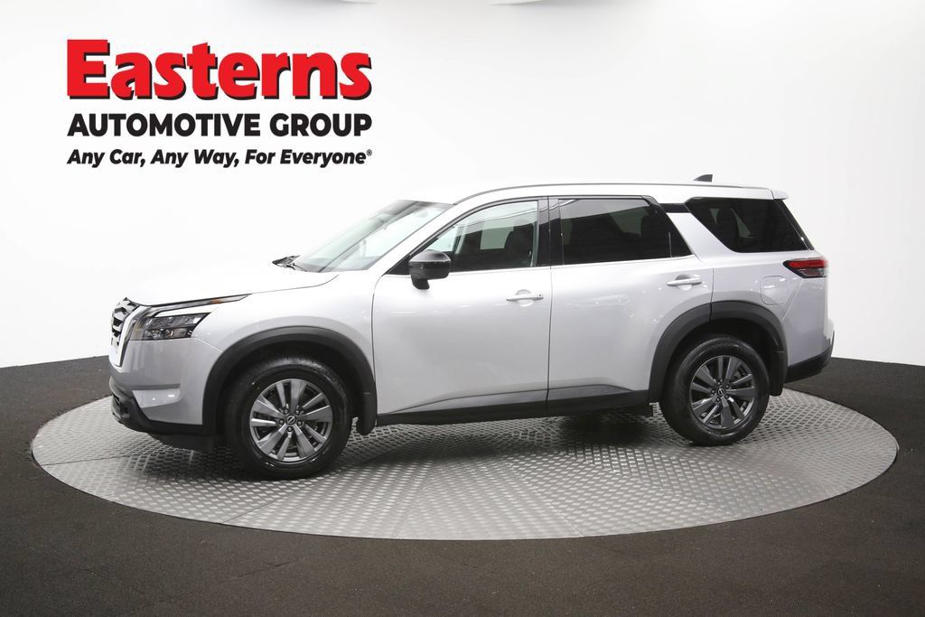 Used 2023 Nissan Pathfinder S AWD/4WD image 59