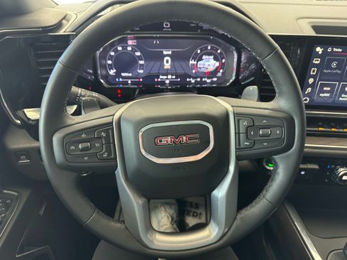Used 2024 GMC Sierra 1500 SLT w/ SLT Premium Plus Package AWD/4WD image 29