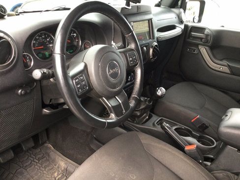 Used 2016 Jeep Wrangler Sport AWD/4WD image 15