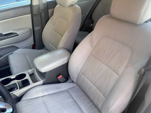 Used 2017 Kia Sportage LX FWD image 18