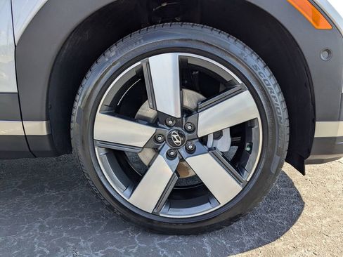 Used 2024 Hyundai Santa Fe Limited image 11