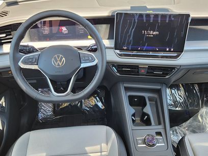 New 2026 Volkswagen Tiguan SE