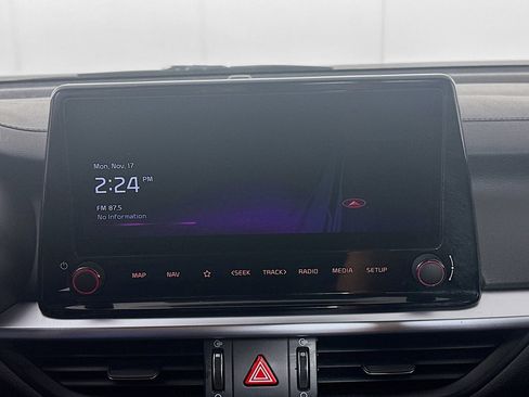 Used 2023 Kia Forte GT-Line image 19