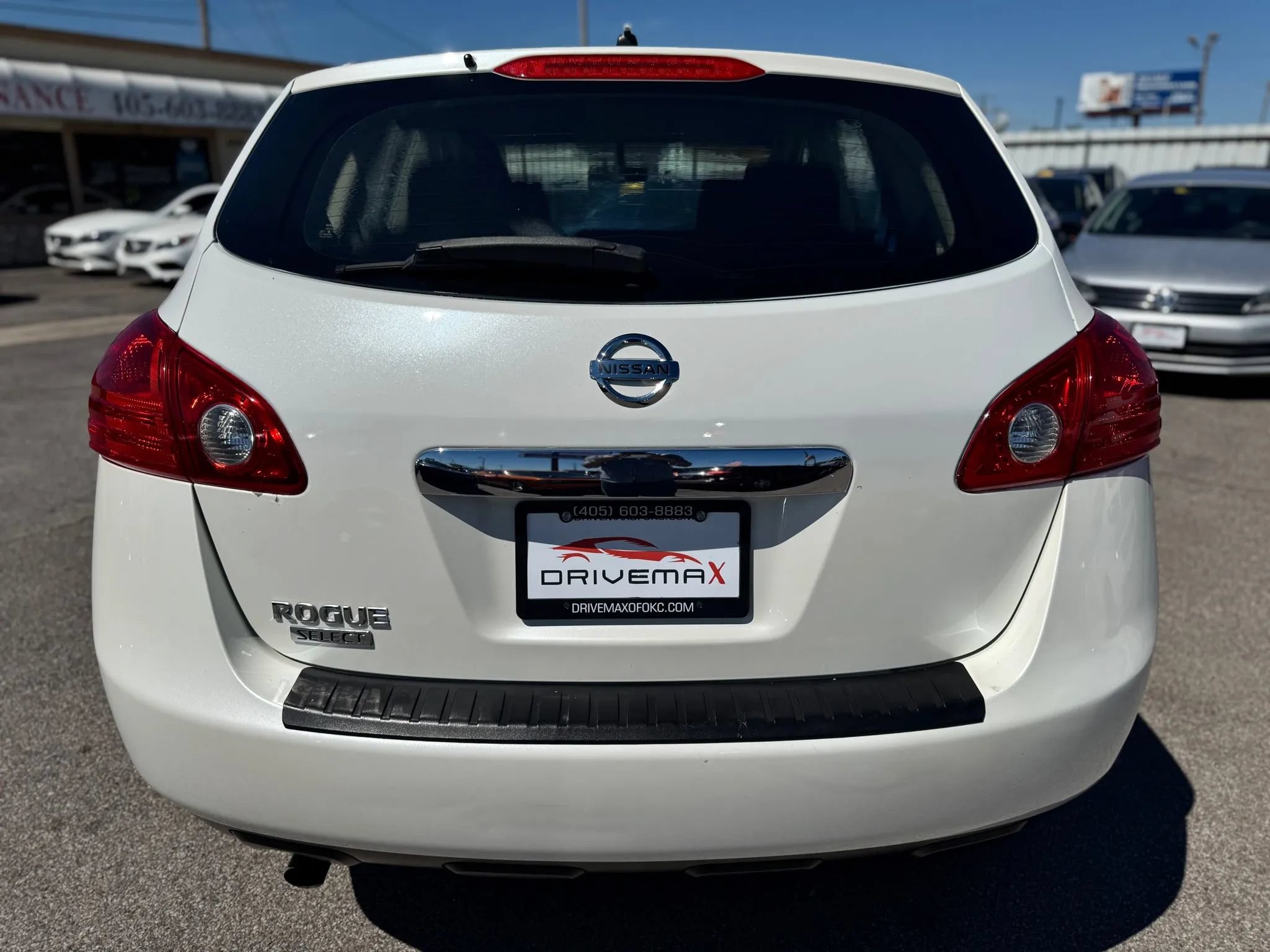 Used 2015 Nissan Rogue S FWD image 4