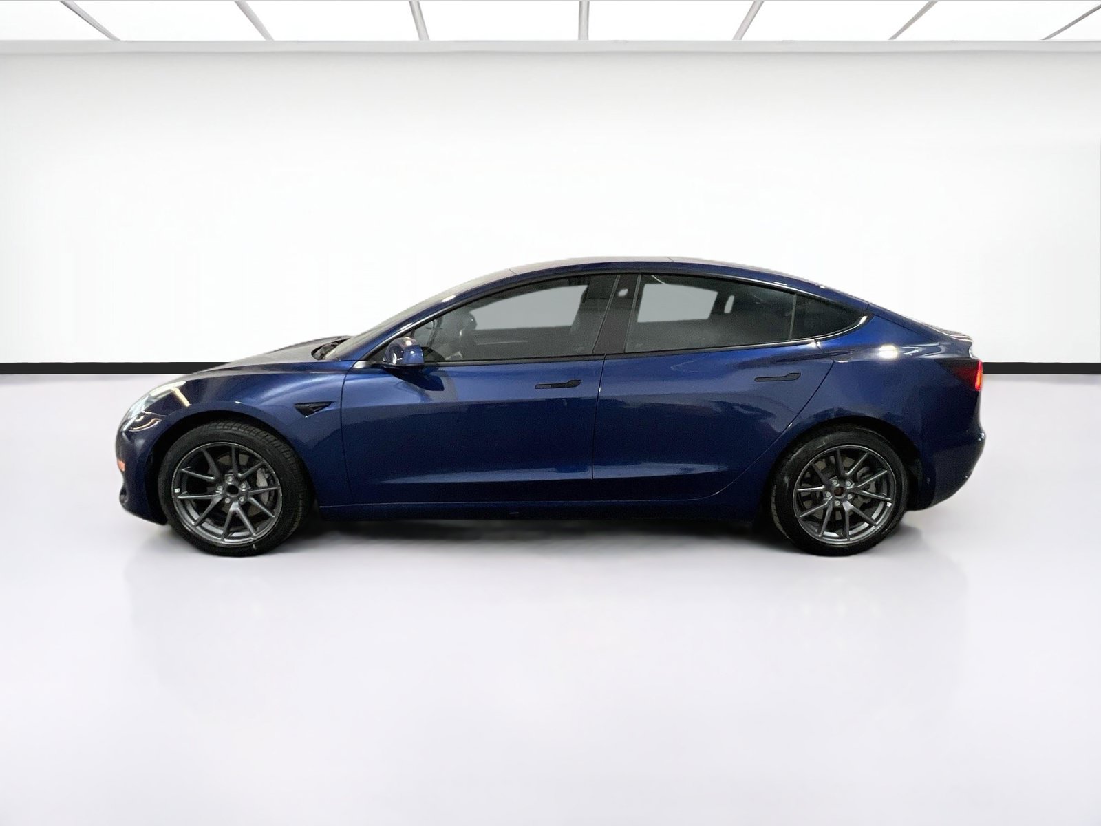 Used 2022 Tesla Model 3 RWD image 22