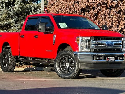 Used 2018 Ford F350 XLT w/ Camper Package image 2