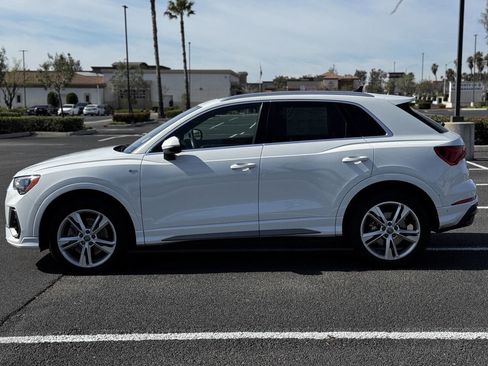 Used 2020 Audi Q3 2.0T Premium w/ Convenience Package image 5