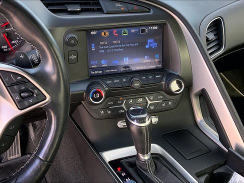 Used 2018 Chevrolet Corvette Grand Sport image 6