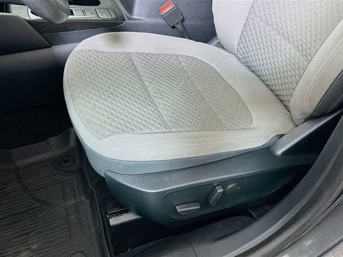 Used 2020 Ford Escape SE AWD/4WD image 25