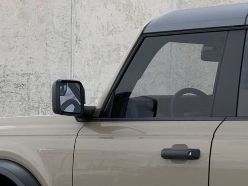 New 2025 Ford Bronco 4-Door AWD/4WD image 22