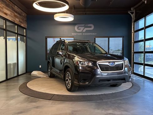 Used 2019 Subaru Forester Premium AWD/4WD image 1