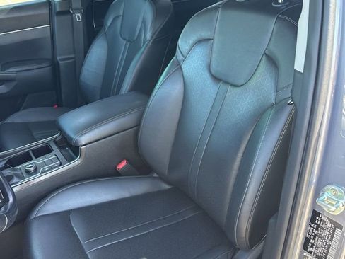 Used 2022 Kia Sorento S w/ Panoramic Sunroof Package FWD image 20