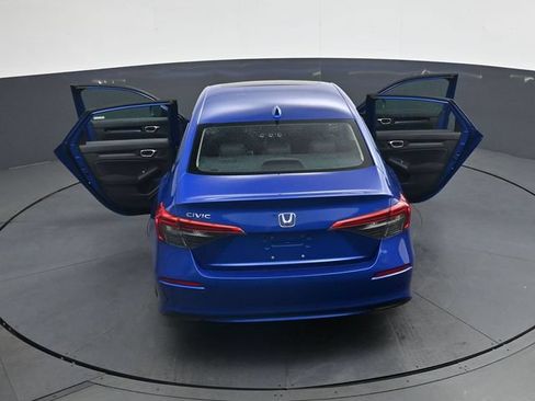 Used 2024 Honda Civic EX image 39