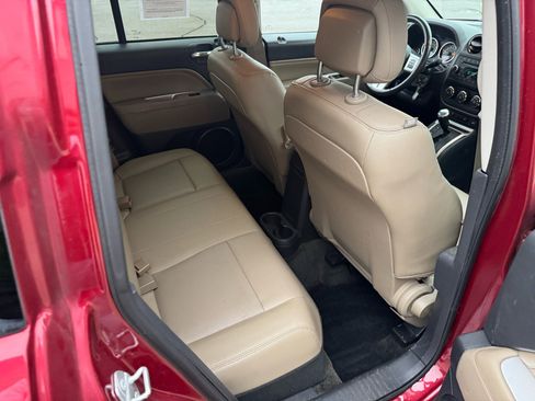 Used 2016 Jeep Compass High Altitude image 13