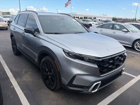 Used 2024 Honda CR-V Sport Touring image 4