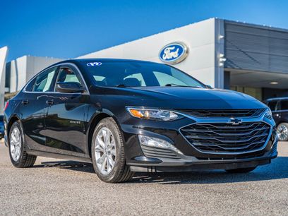 Used 2019 Chevrolet Malibu LT w/ Leather Package