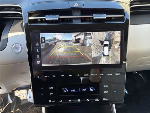 Used 2024 Hyundai Tucson Limited image 20