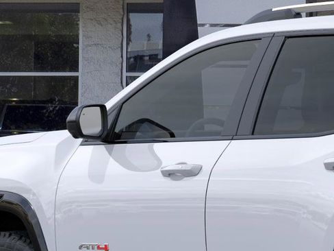 New 2026 GMC Terrain AT4 image 12