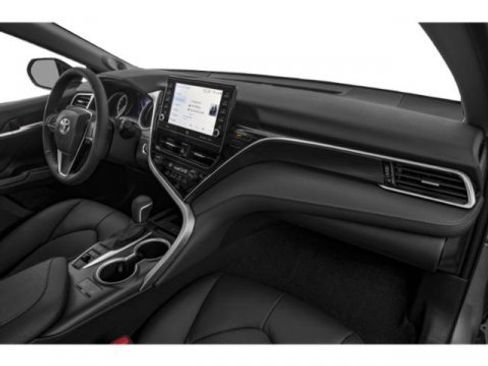 Used 2021 Toyota Camry XLE image 15