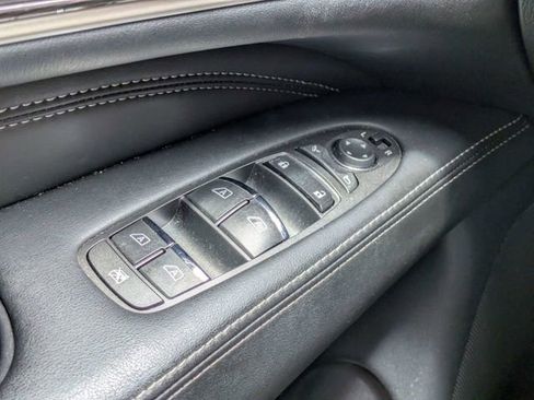 Used 2019 INFINITI QX60 Luxe w/ Essential Package FWD image 25