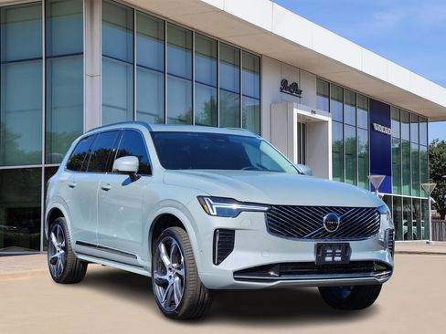 New 2026 Volvo XC90 B6 Ultra w/ Protection Package Premier image 2