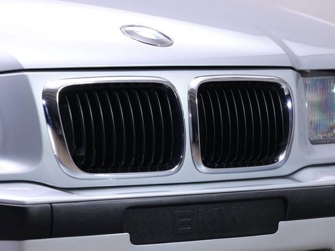 Used 1998 BMW M3 Coupe image 30