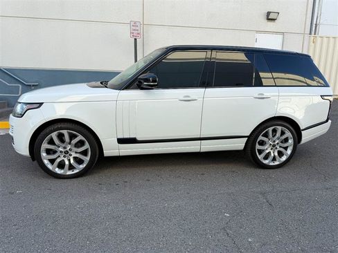 Used 2014 Land Rover Range Rover Supercharged AWD/4WD image 8