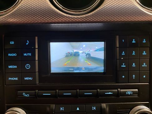 Used 2015 Ford Mustang GT image 18