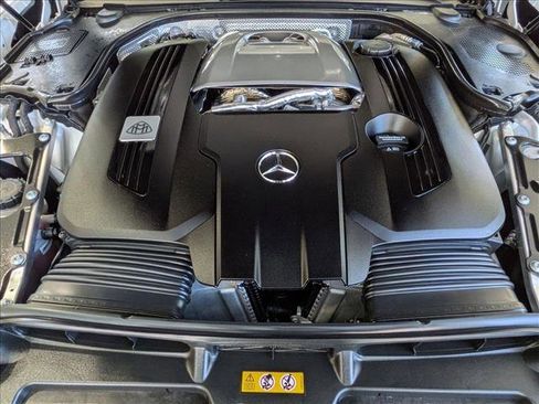 Used 2026 Mercedes-Benz Maybach SL 680 image 18