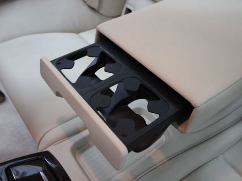 Used 2010 BMW 328i xDrive Coupe image 24