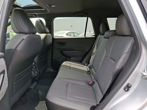 Used 2026 Subaru Outback Limited w/ Premium/Limited Plus Package AWD/4WD image 10