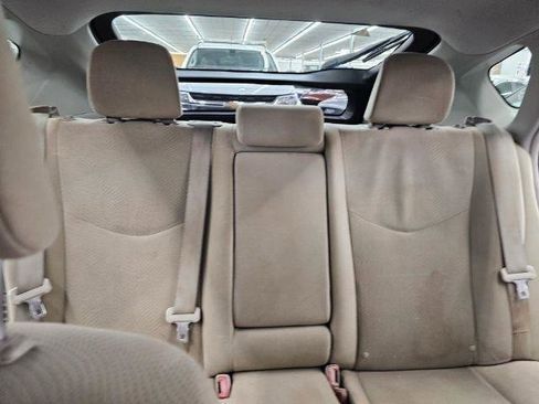 Used 2014 Toyota Prius Three image 33