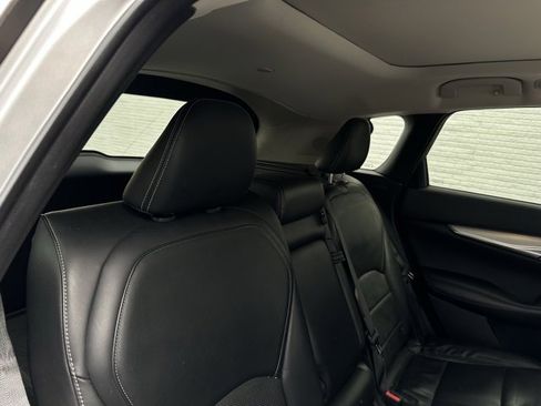 Used 2019 INFINITI QX50 Essential w/ Premium Heat Package image 45