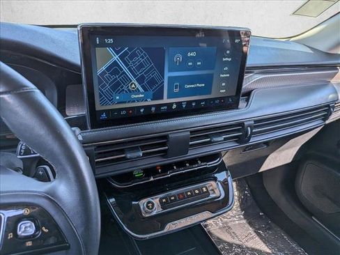 Used 2024 Lincoln Corsair Reserve w/ Equipment Group 201A image 14