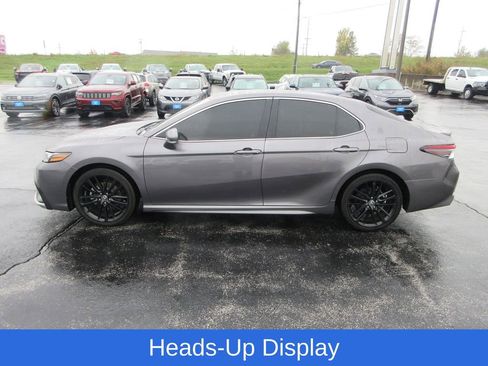 Used 2021 Toyota Camry XSE image 2