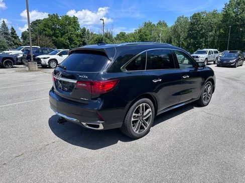 Used 2017 Acura MDX SH-AWD w/ Advance Package image 3